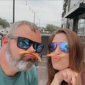 Meet your Posher, Jonell